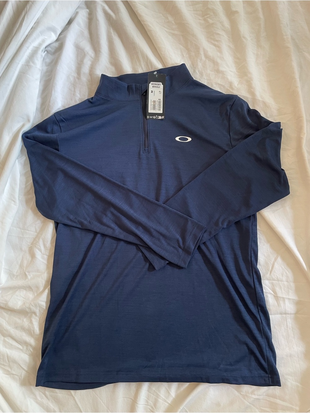 Men’s Oakley Navy Blue Quarter-Zip Performance Top
